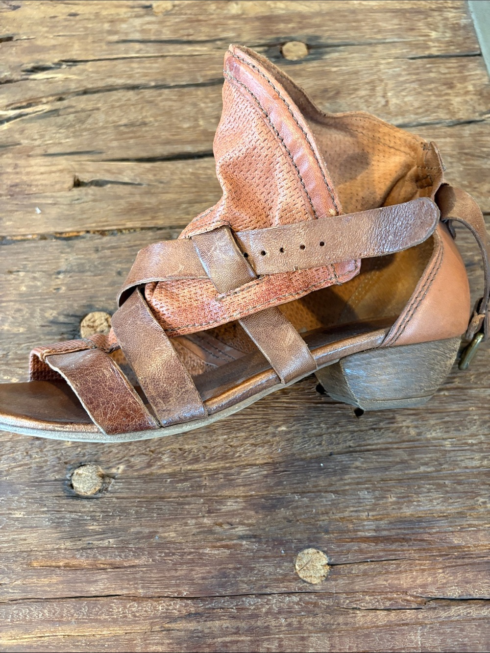 Women's Brown Leather Strappy Low Heel Sandals